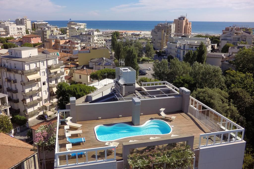 Residence Delfina Ρίμινι Εξωτερικό φωτογραφία