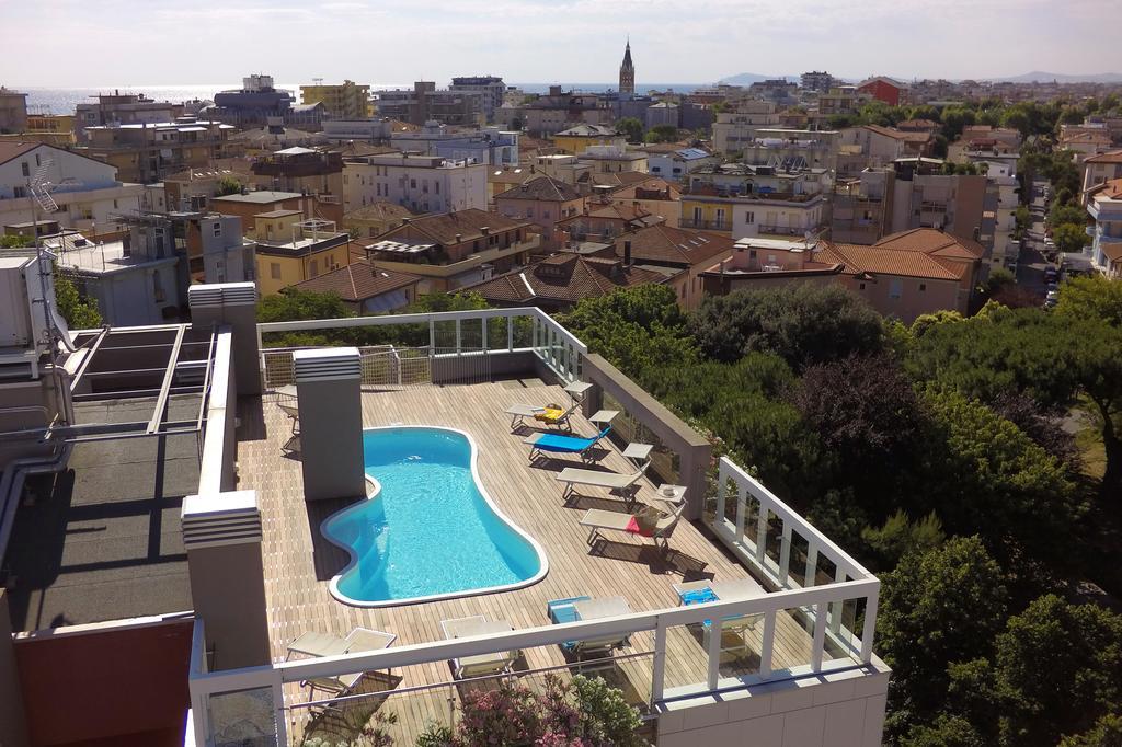 Residence Delfina Ρίμινι Εξωτερικό φωτογραφία