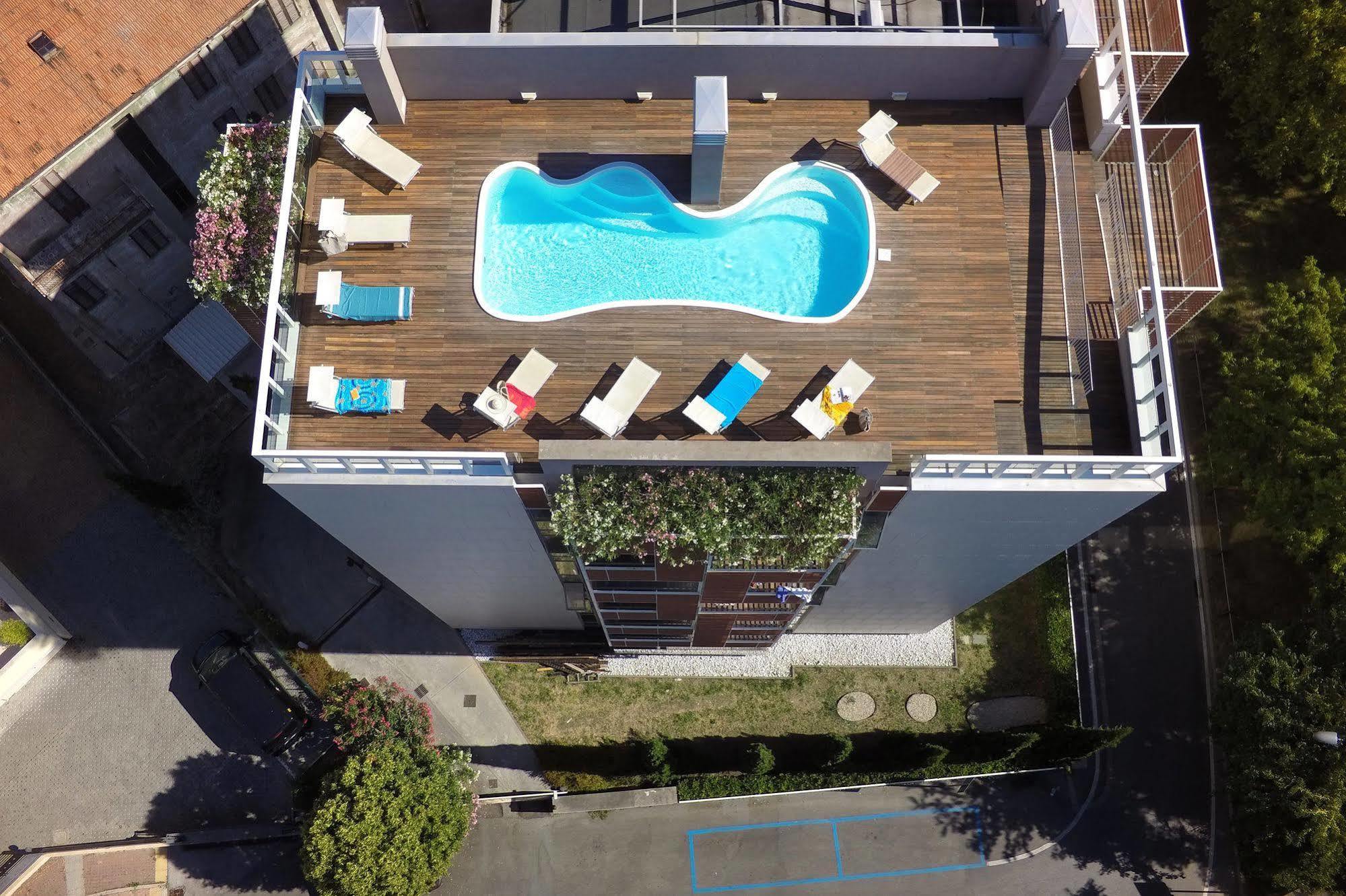 Residence Delfina Ρίμινι Εξωτερικό φωτογραφία